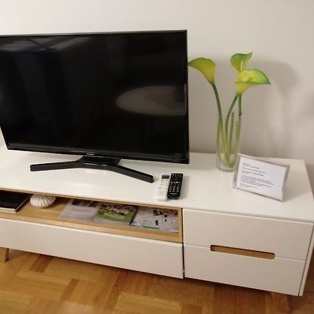 Apartment Meli วาราชดีน ภายนอก รูปภาพ