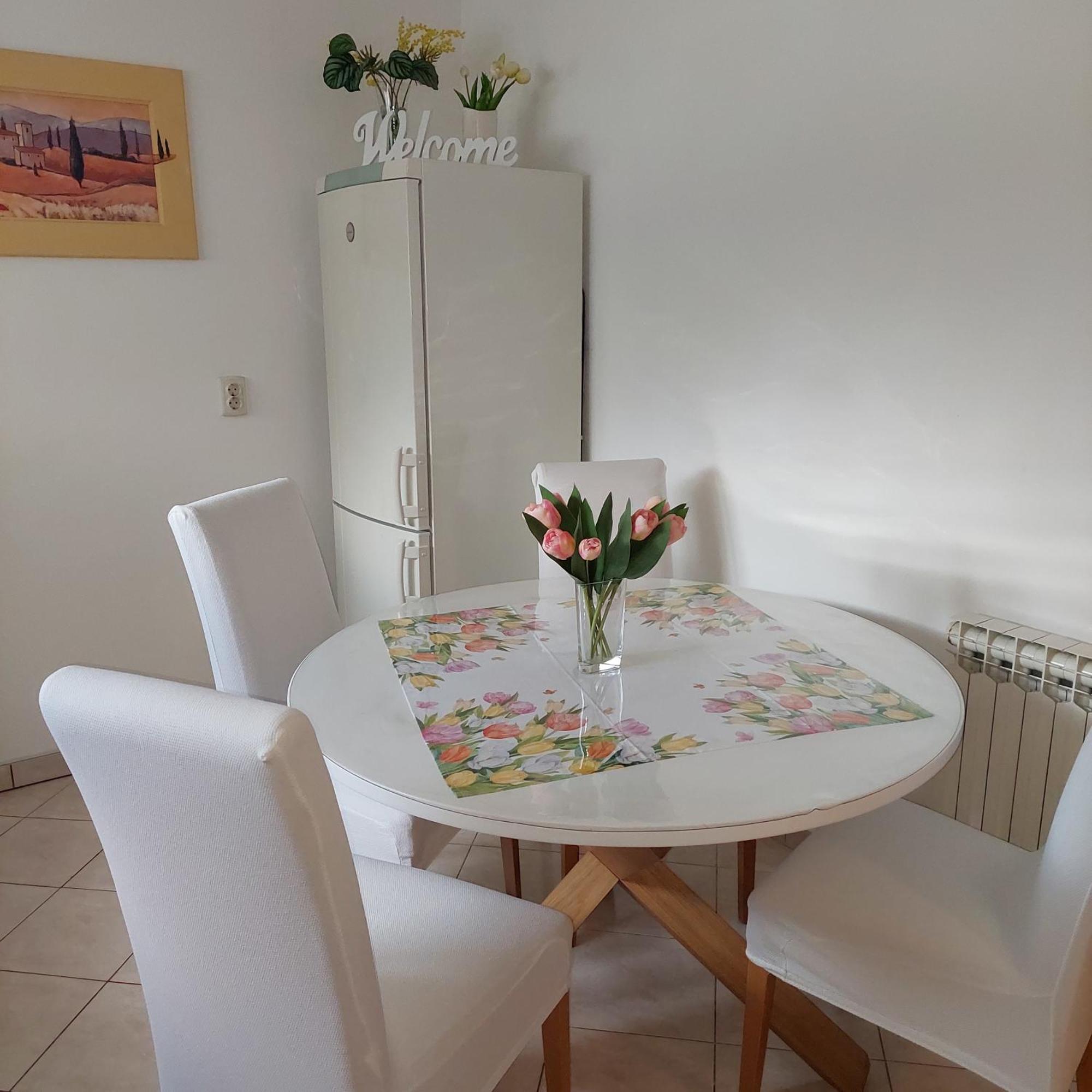 Apartment Meli วาราชดีน ภายนอก รูปภาพ