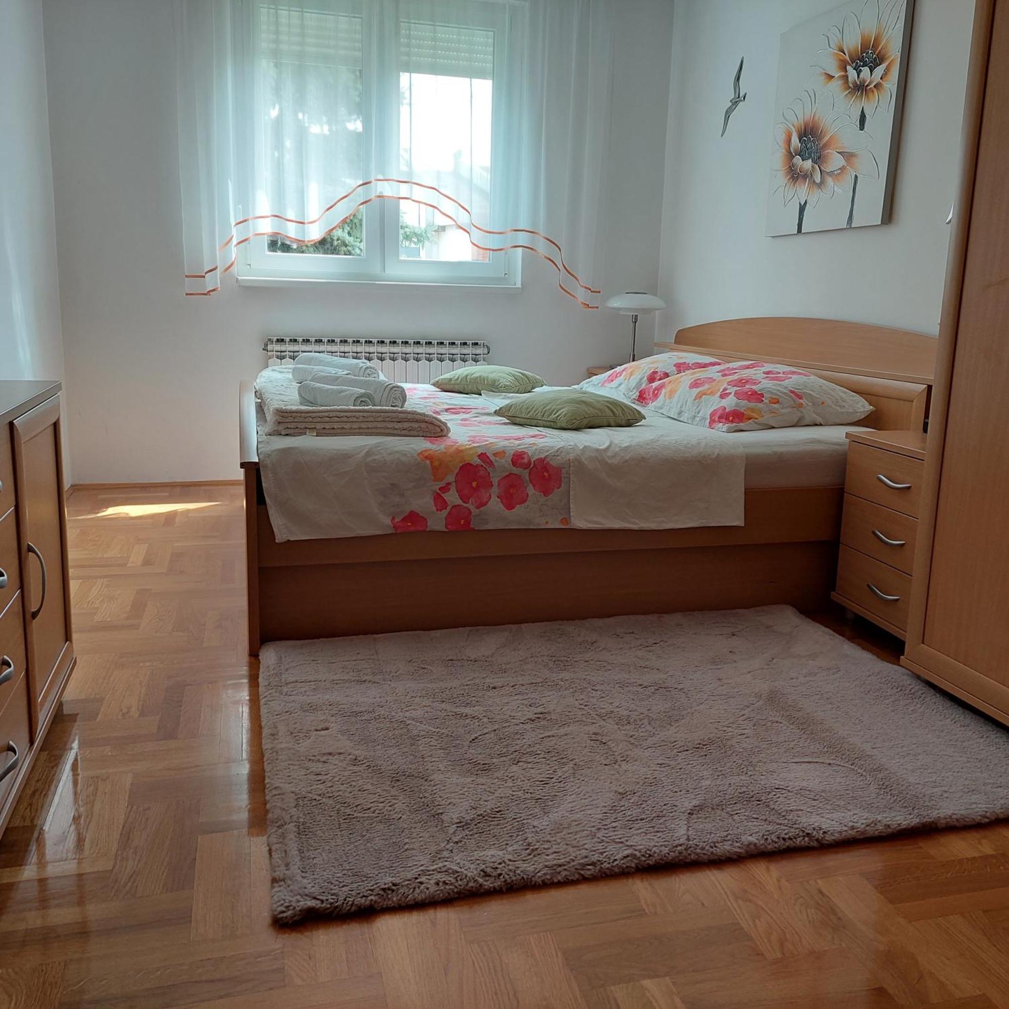 Apartment Meli วาราชดีน ภายนอก รูปภาพ